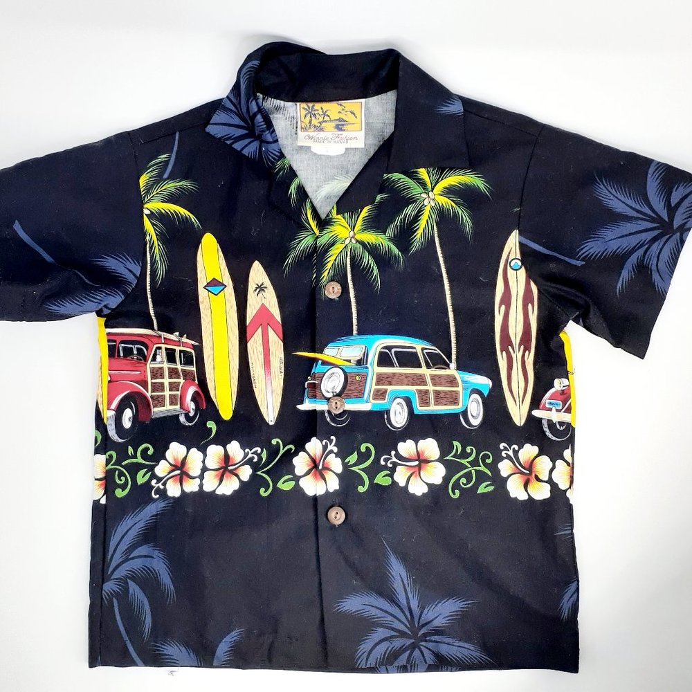 Winnie Fashion Surf Car Navy Hawaiian Shirt NWOT